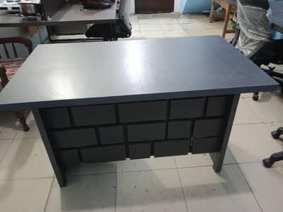 executive table for sale only used for 6 months