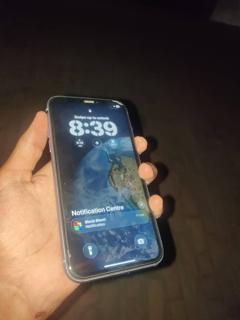 Apple iPhone 11 0