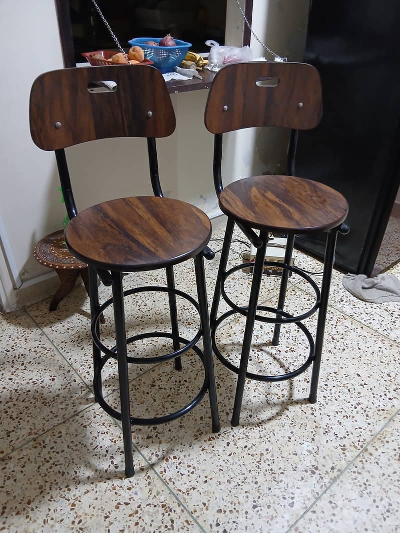 Bar stool 1