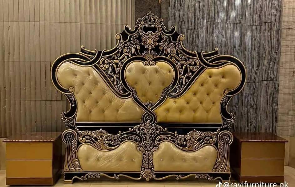 bed set + dressing +2 say table 1