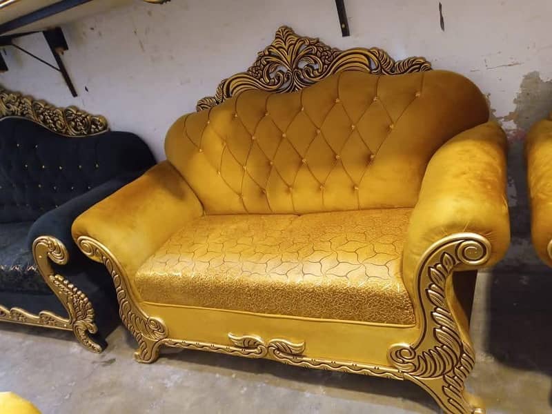 bed set + dressing +2 say table 5