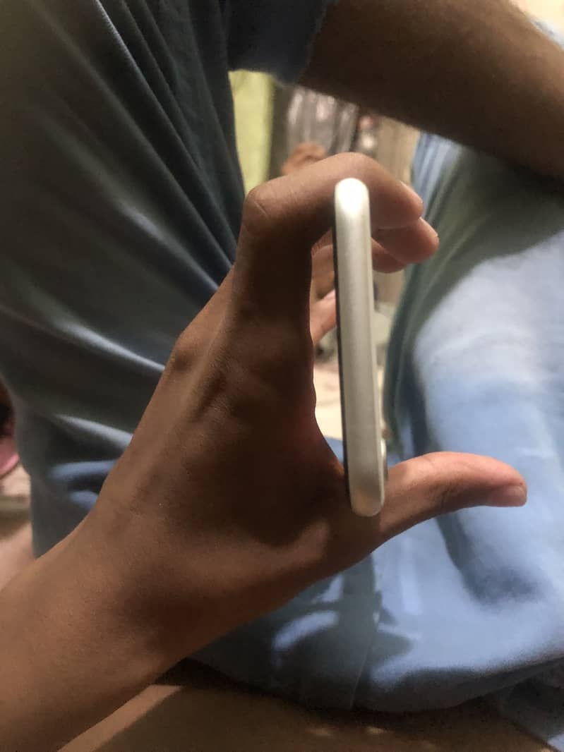 Apple iPhone SE 1