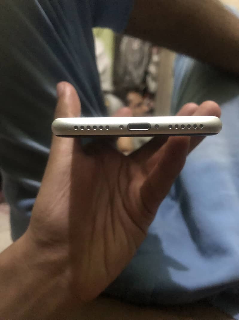 Apple iPhone SE 5