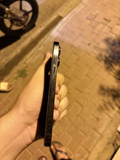 Apple iPhone 13 Pro