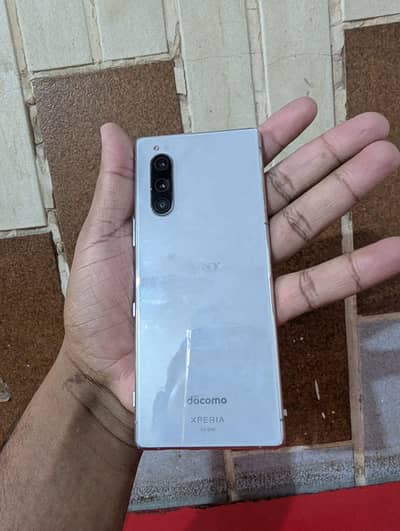 Sony Xperia 4 urgent sale