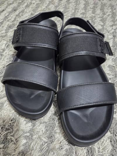 Black High Quality Premium Sandals 0330-4909999