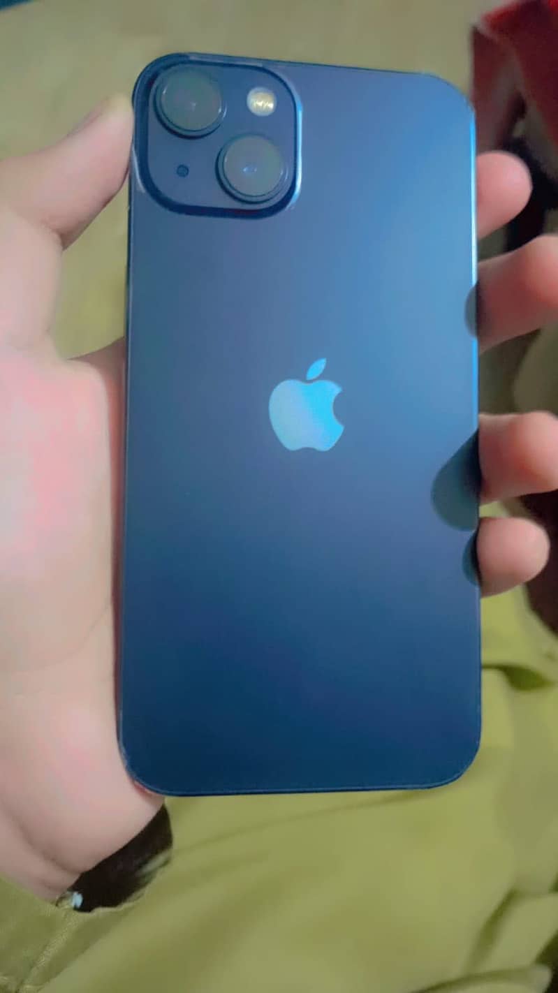 Apple iPhone 13 1