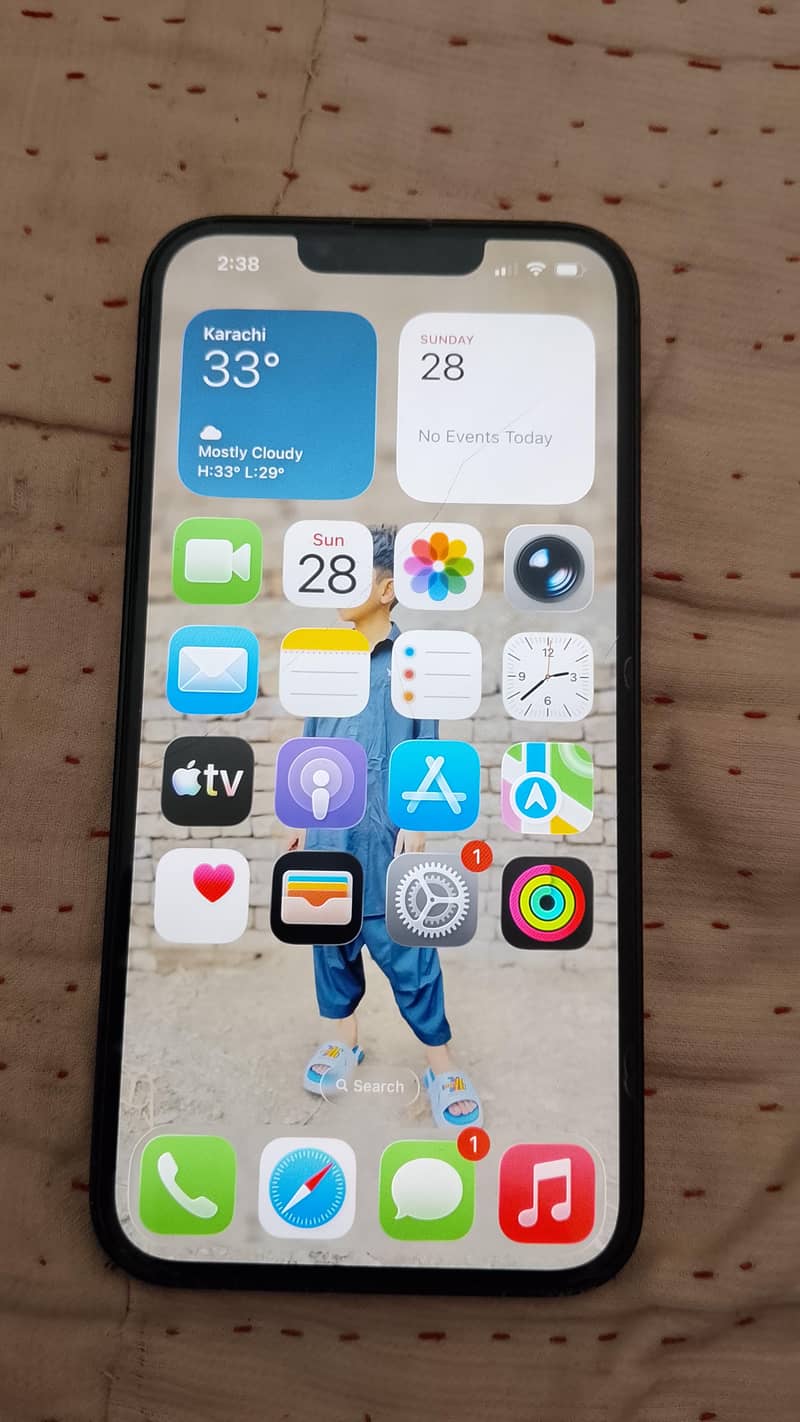 iPhone 13 3