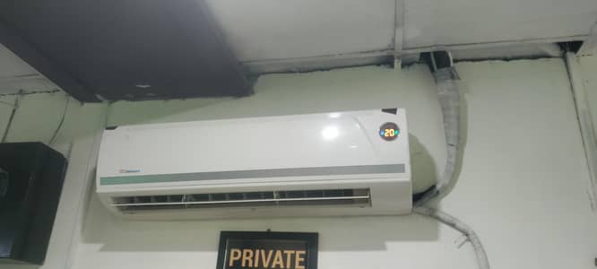 Ac 1.5 ton Good condition