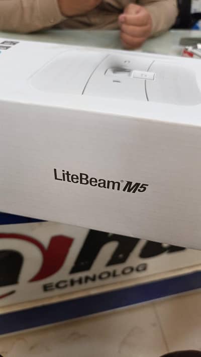 Brand New Ubiquiti LiteBeam M5 23dBi 5GHz - Unused (10/10)