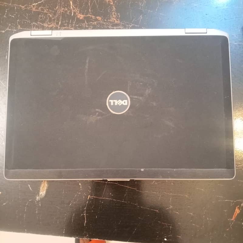 Laptop 0