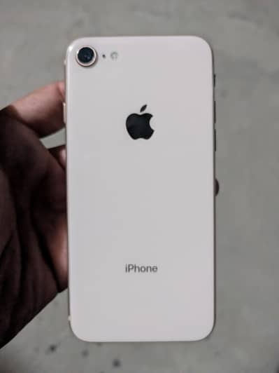 Apple iPhone 8