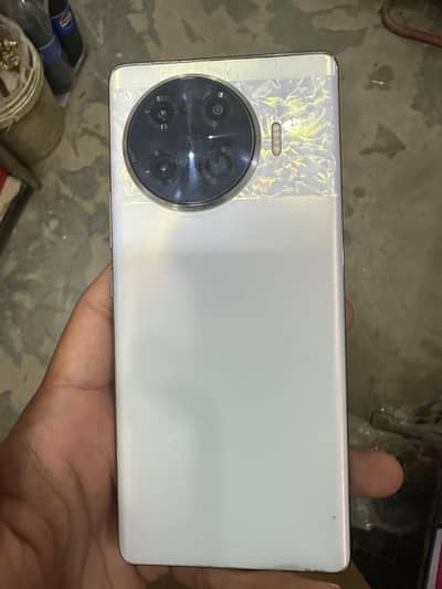 Tecno Spark 20 Pro Plus