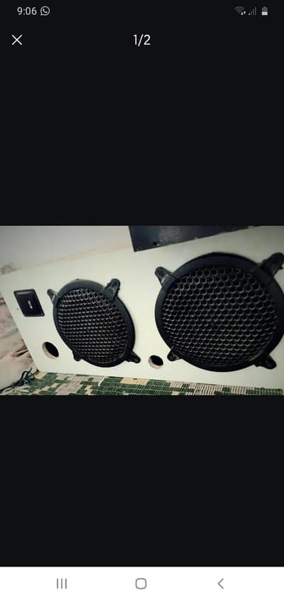 speakers