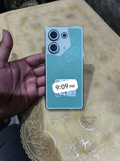 Tecno CAMON 20 256gb with box