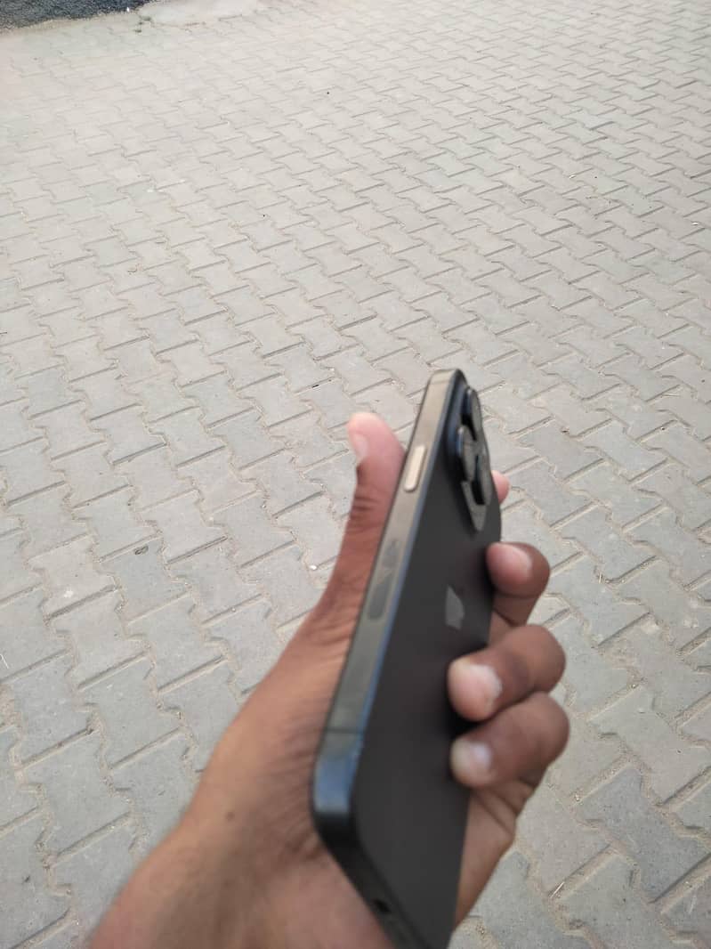 iphone 15 pro 1