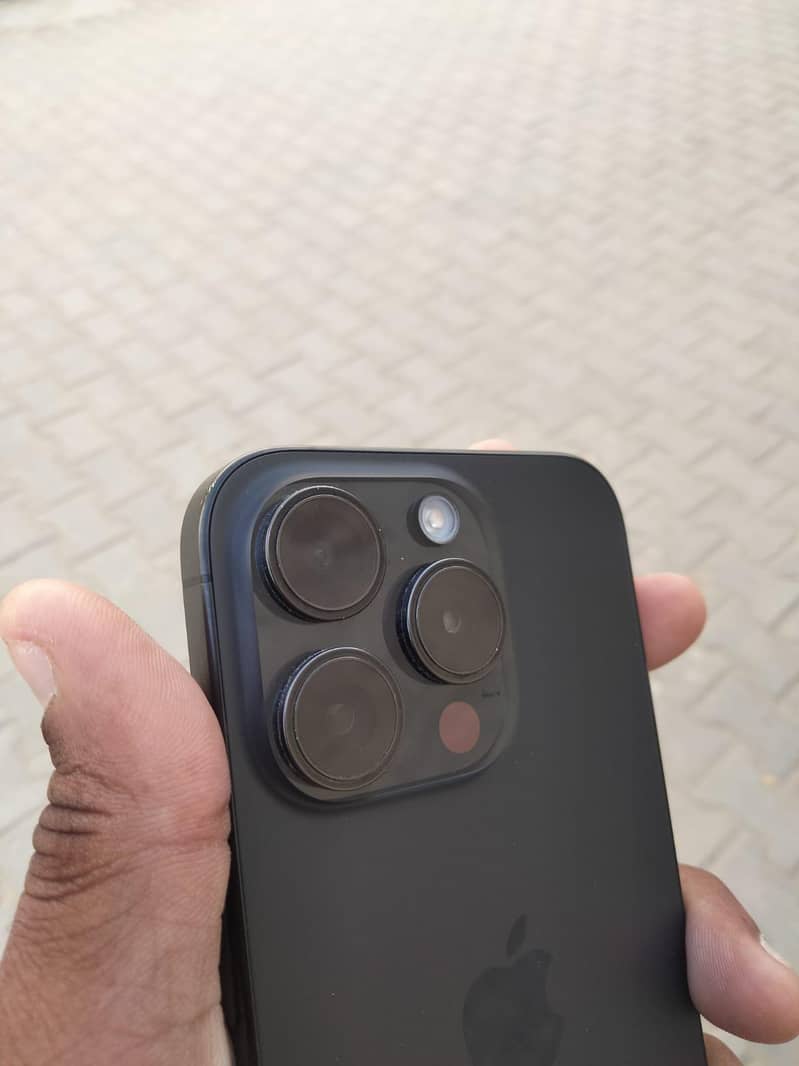 iphone 15 pro 3