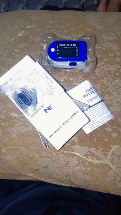PULSE OXIMETER