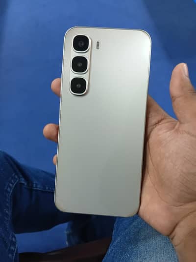 Infinix hot 60 pro for sale and exchange possible with only Iphone