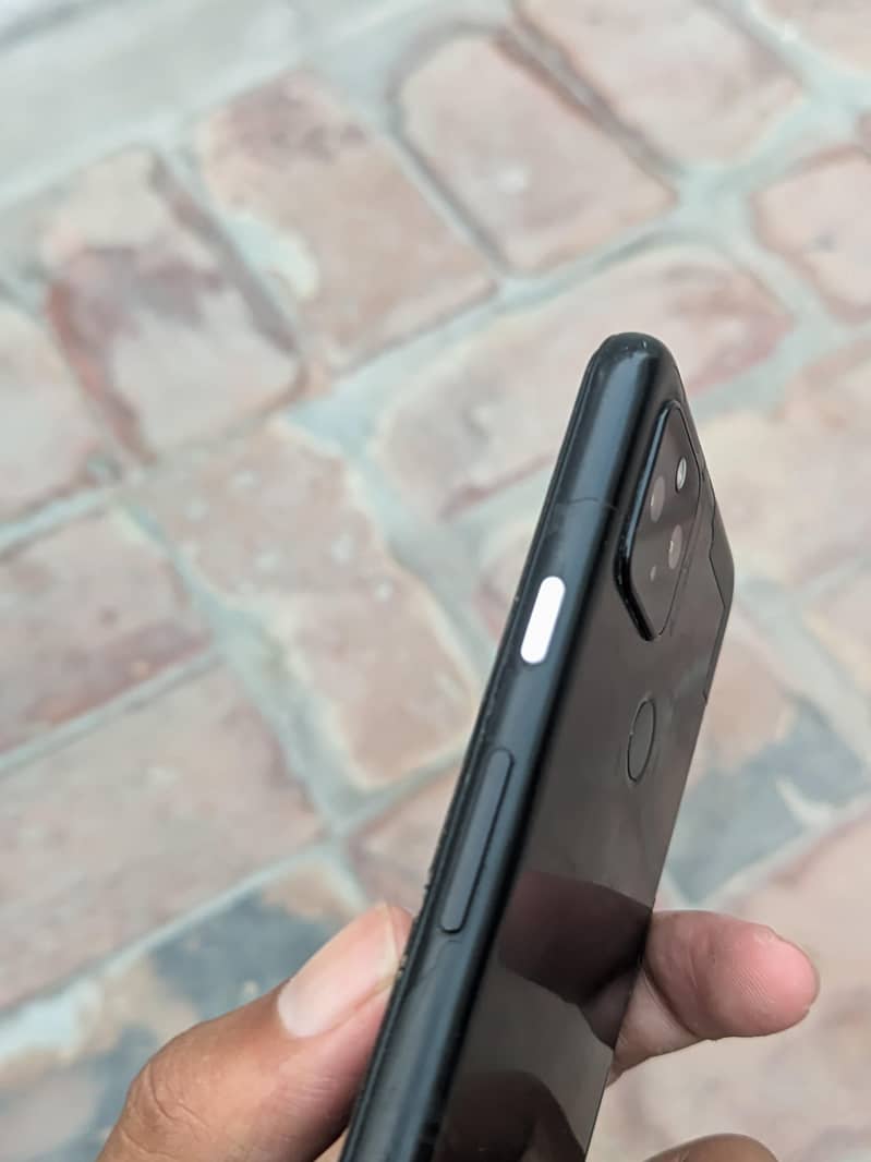 Google Pixel 4a 4