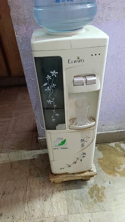 enviro water dispenser and frig all ok