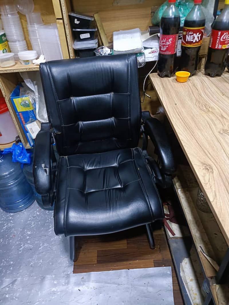 executive chairs 2