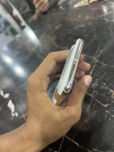 Google Pixel 8 Pro