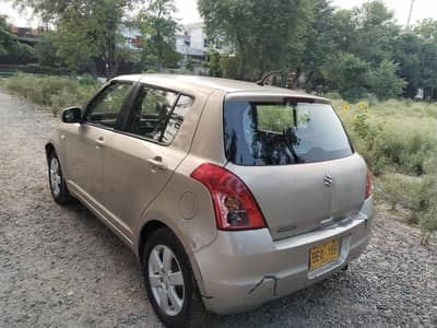 Suzuki Swift 2015 full Automatic, urgent need to sale . 03323100324