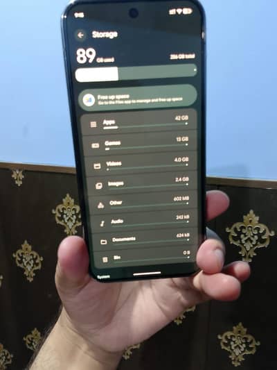 google pixel 9 pro xl in grey color
