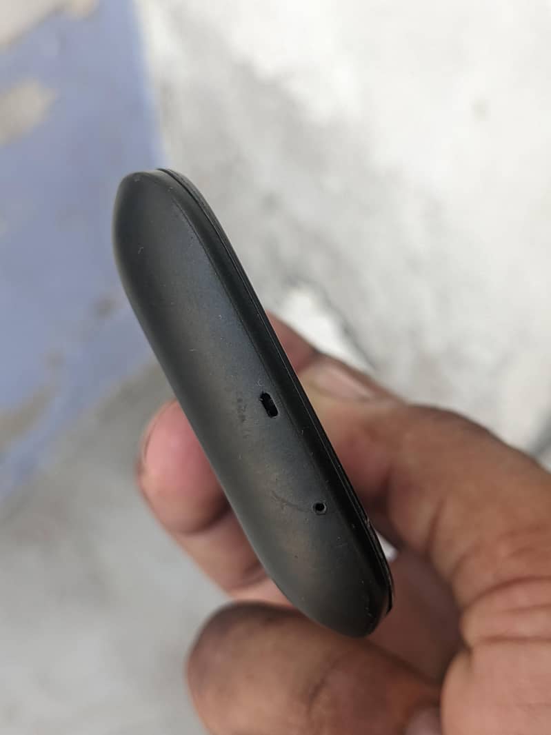 HTC mobile 1