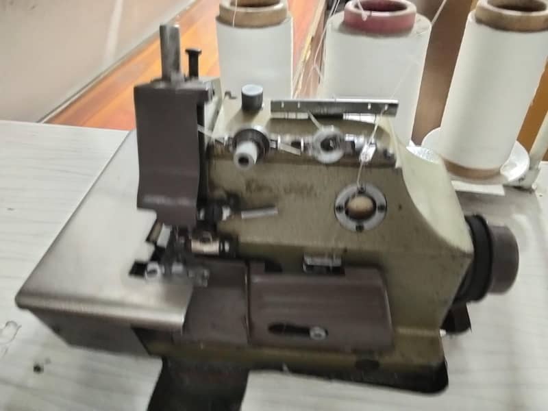 Juki Overlocker 1