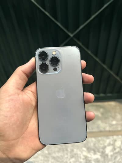 Apple iPhone 13 Pro