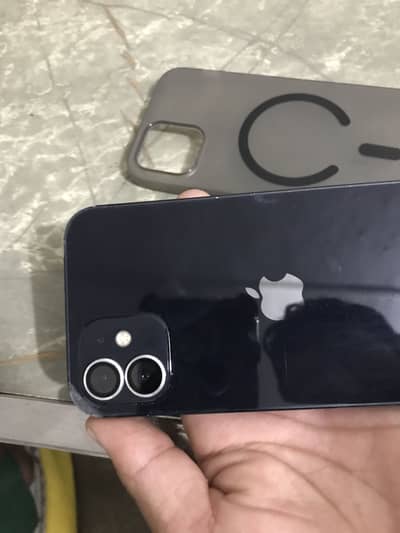iPhone 12