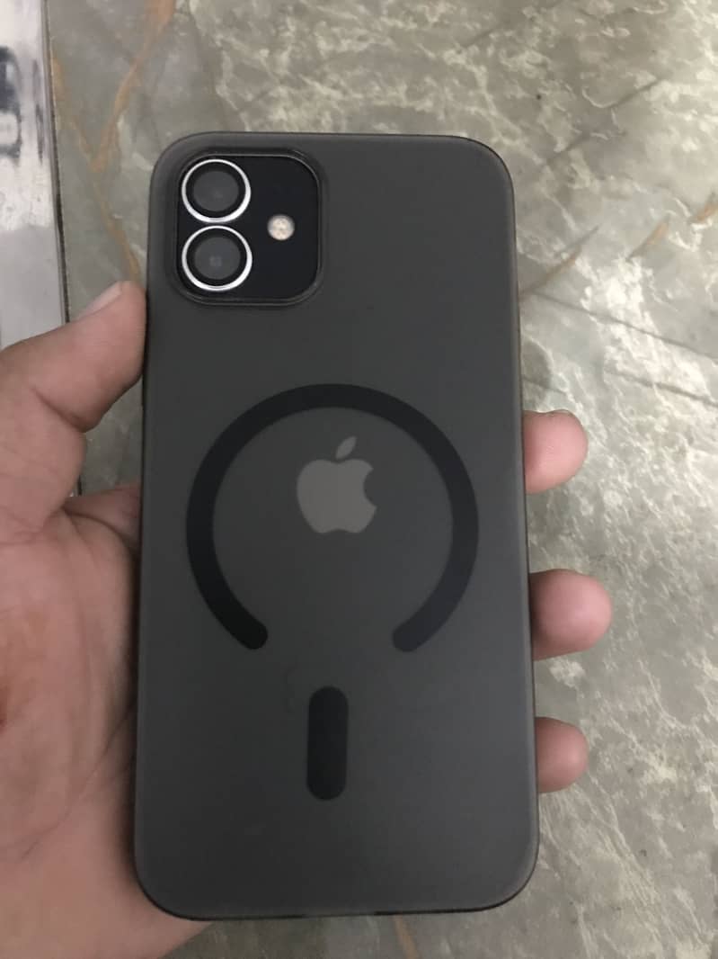 iPhone 12 2
