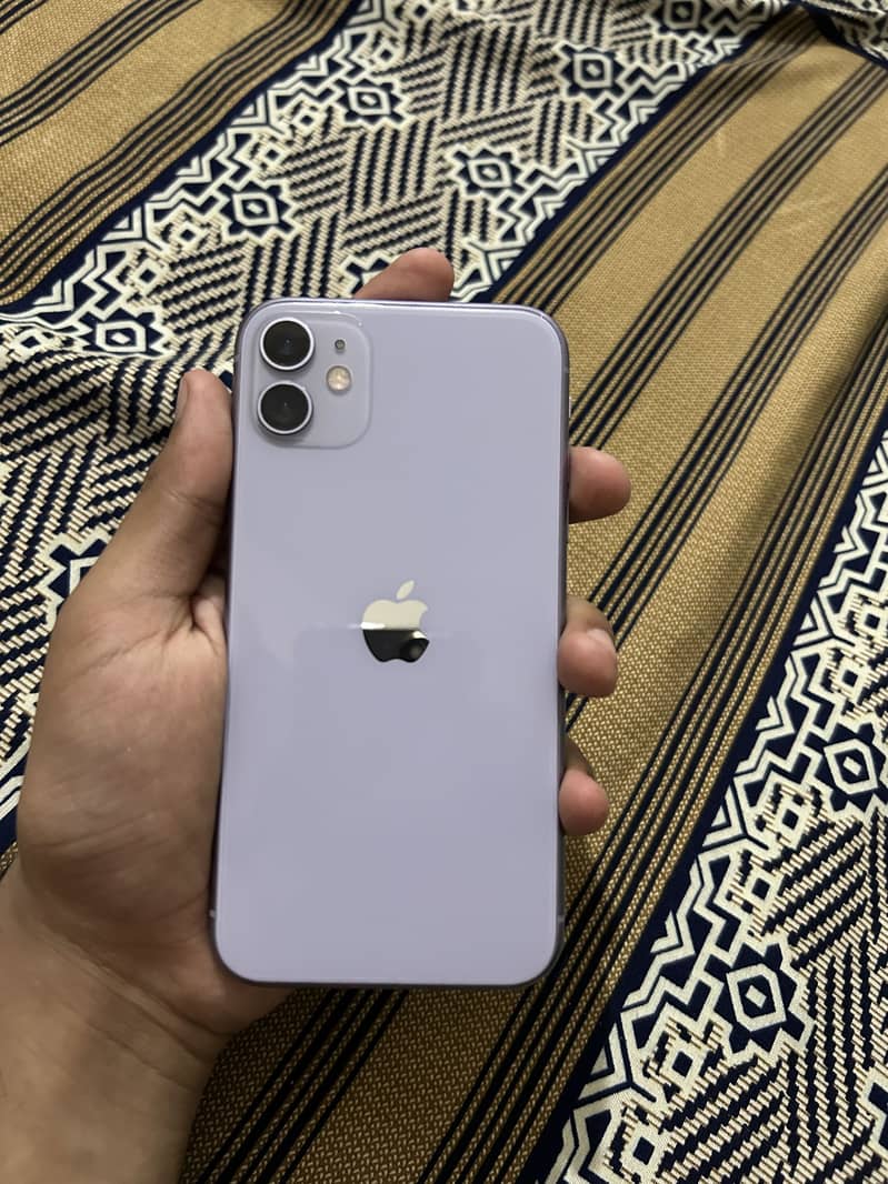 Apple iPhone 11 0