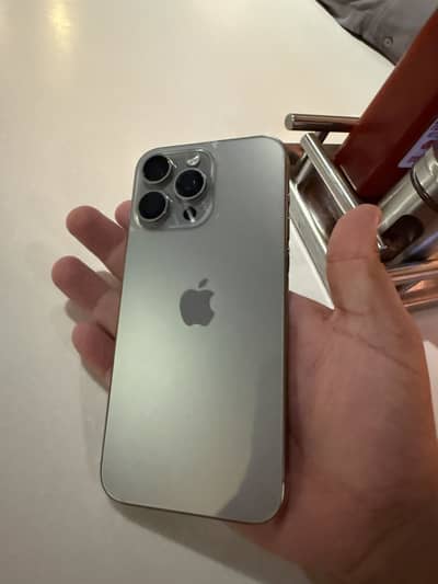 Apple iPhone 15 Pro Max