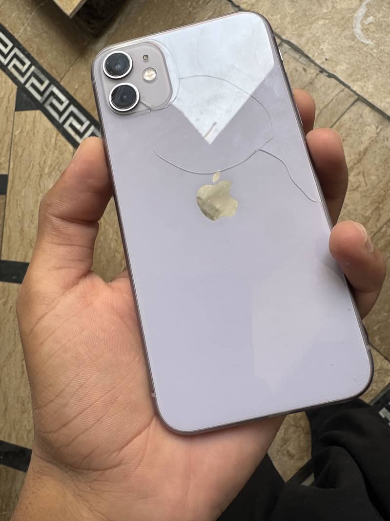 Apple iPhone 11 0