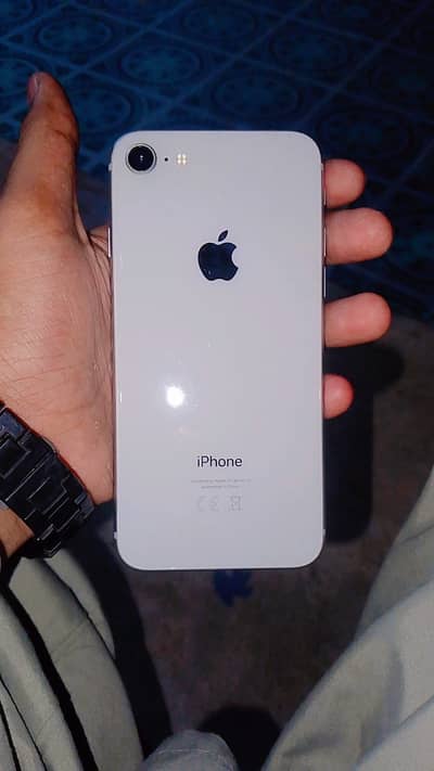 Apple iPhone 8