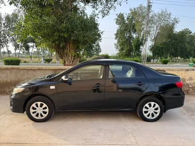 Toyota Corolla GLI 2014, CPLC Clear, CNG, AC, Biomatric Available. .