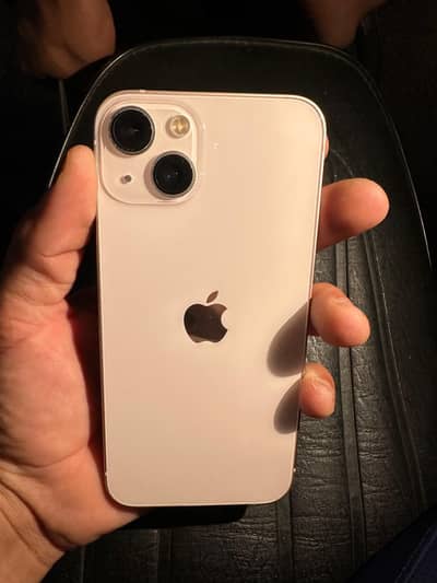 Apple iPhone 13