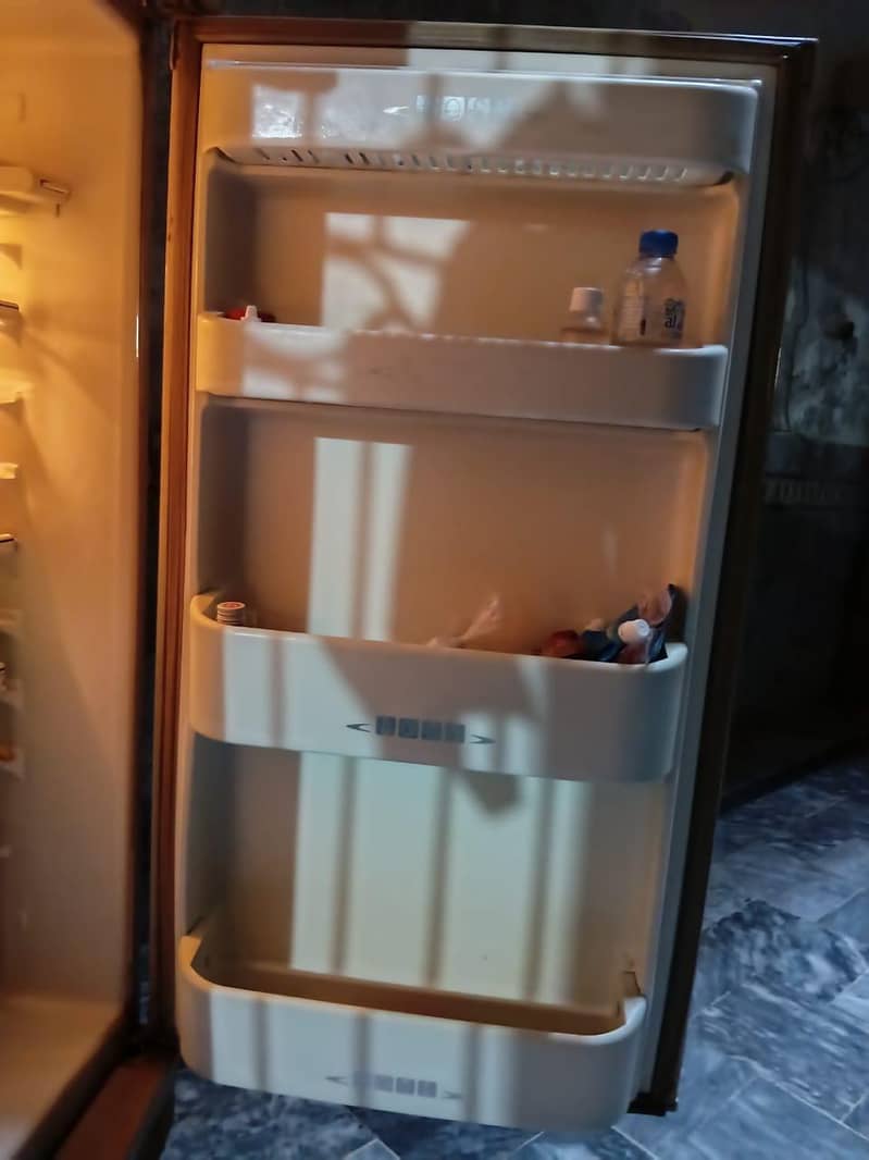 refrigerator 1