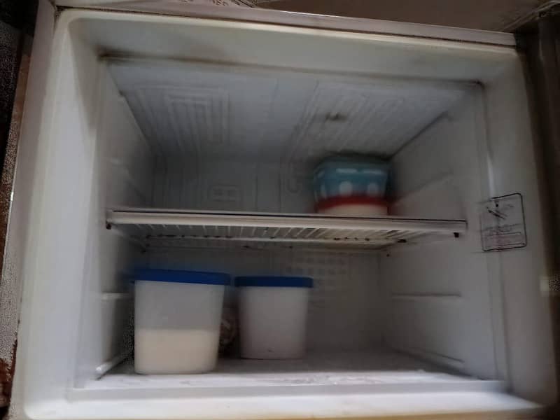 refrigerator 3