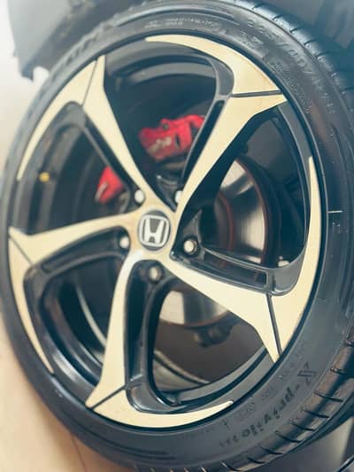 Honda original 18inches Rims with tyres