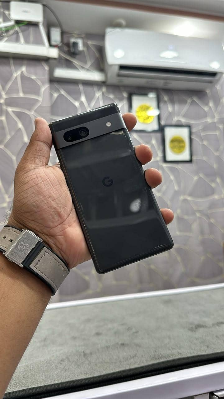 Google Pixel 7a 1