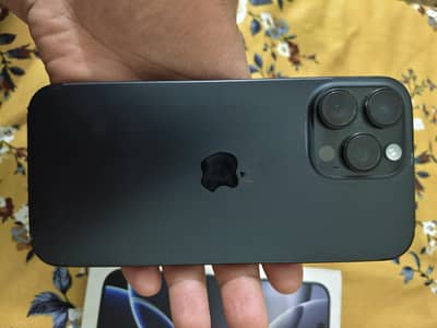 Apple iPhone 16 Pro Max