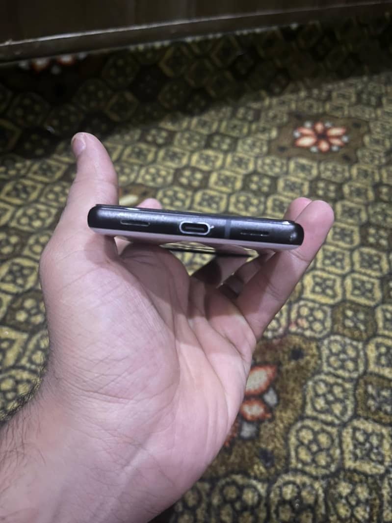 Google Pixel 6a 4