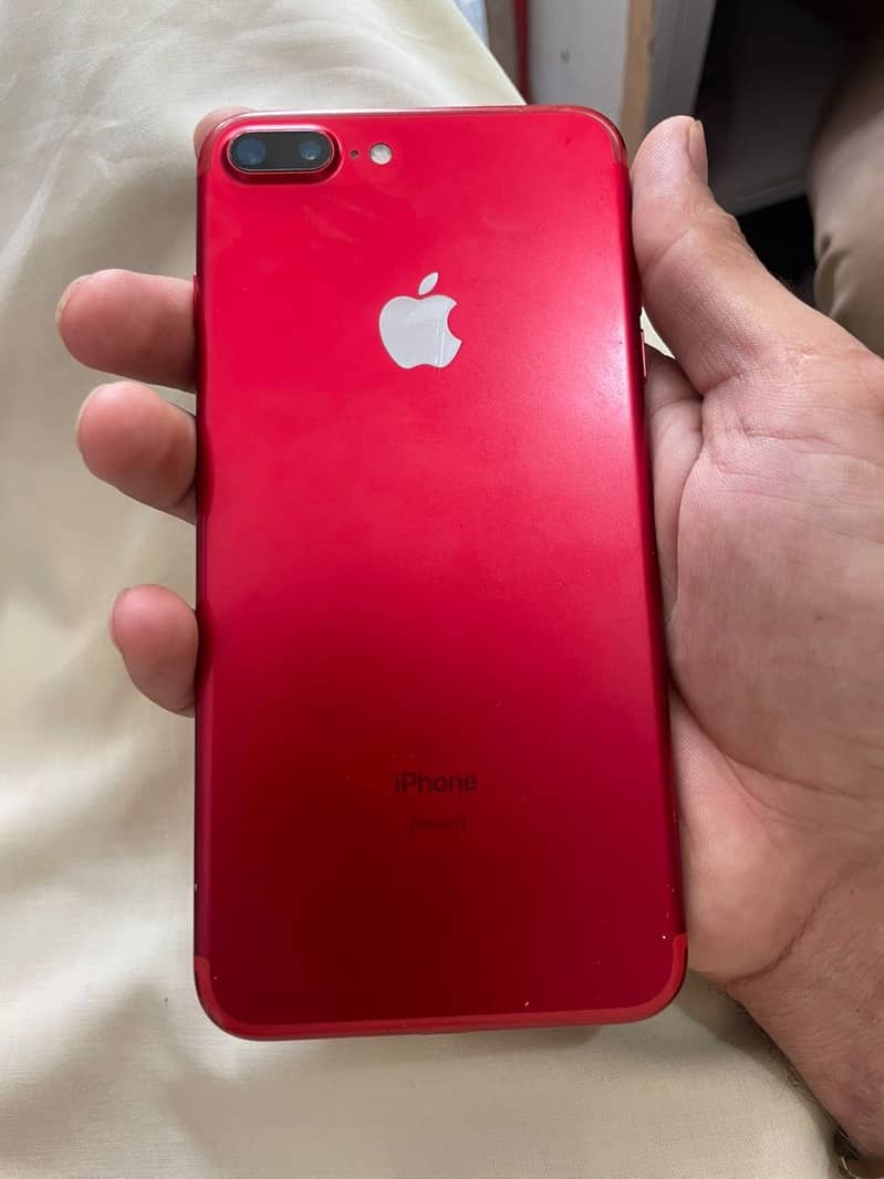 Apple iPhone 7 Plus 3