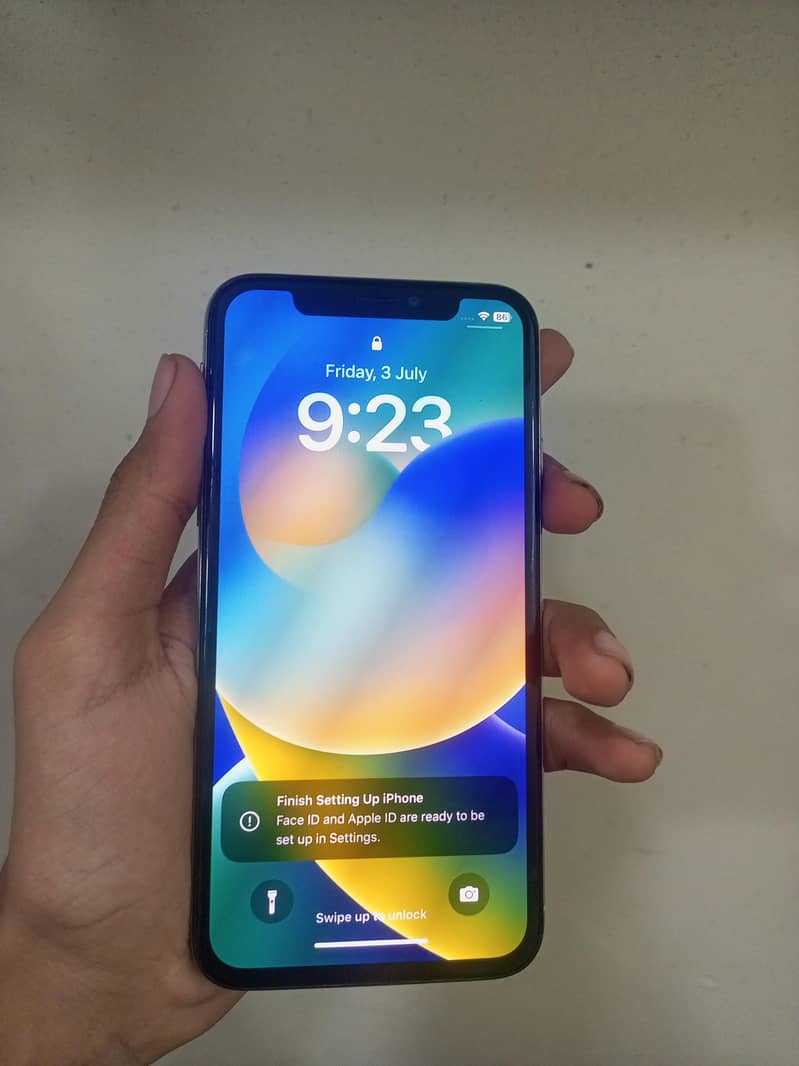 Apple iPhone X 5