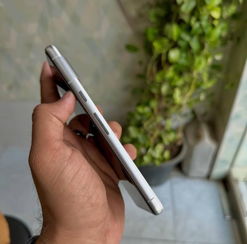 Google Pixel 7 2