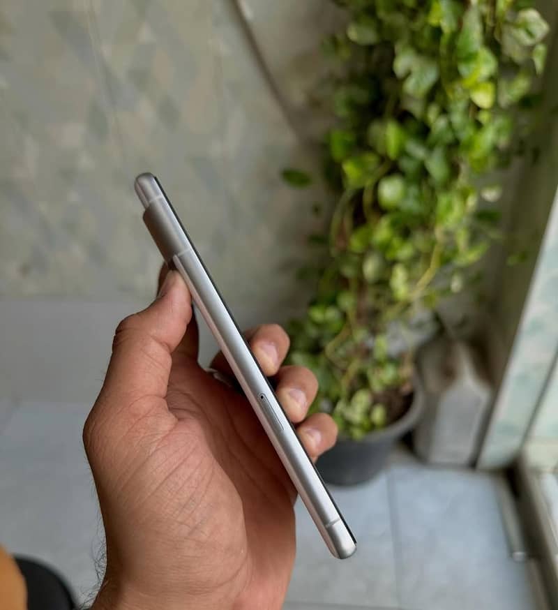 Google Pixel 7 3